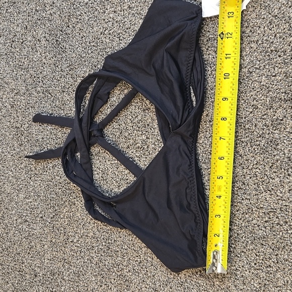 NWT Becca Women's Colorcode Black Halter Bikini Top Swim Sz M - Picture 3 of 10